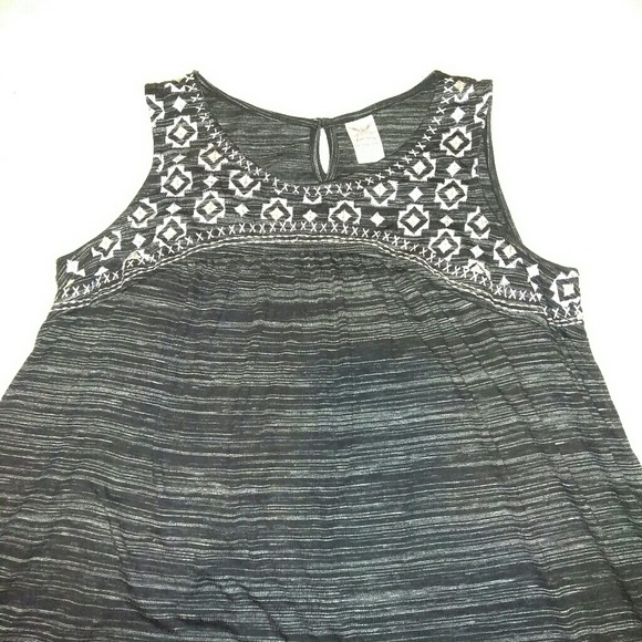 Brand new plus size black women's shirt - Picture 2 of 2